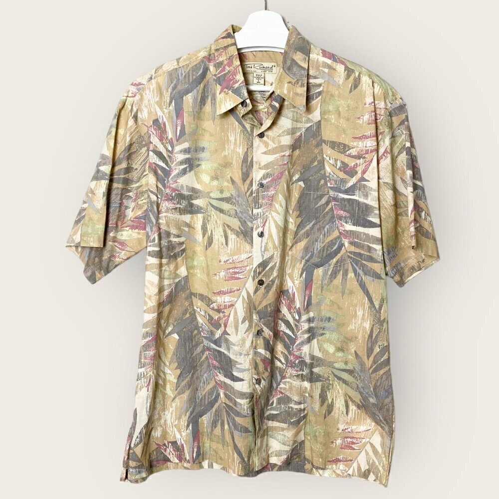 Vintage Tori Richard Cotton Tropical Print Short Sleeve Button Down Shirt